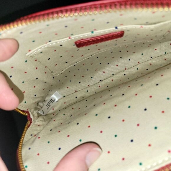 New Talbots Red Pebbled Leather Wristlet Purse - Picture 8 of 9